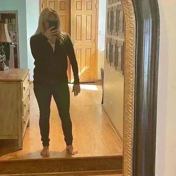 100 % Wool Ann Taylor Black Open Cardigan Size Small - Picture 8 of 8